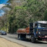 Envíos eficientes en Venezuela: carga marítima o terrestre